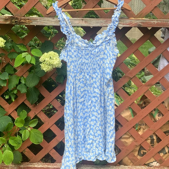 Daisy Print Mini Dress - Picture 3 of 3